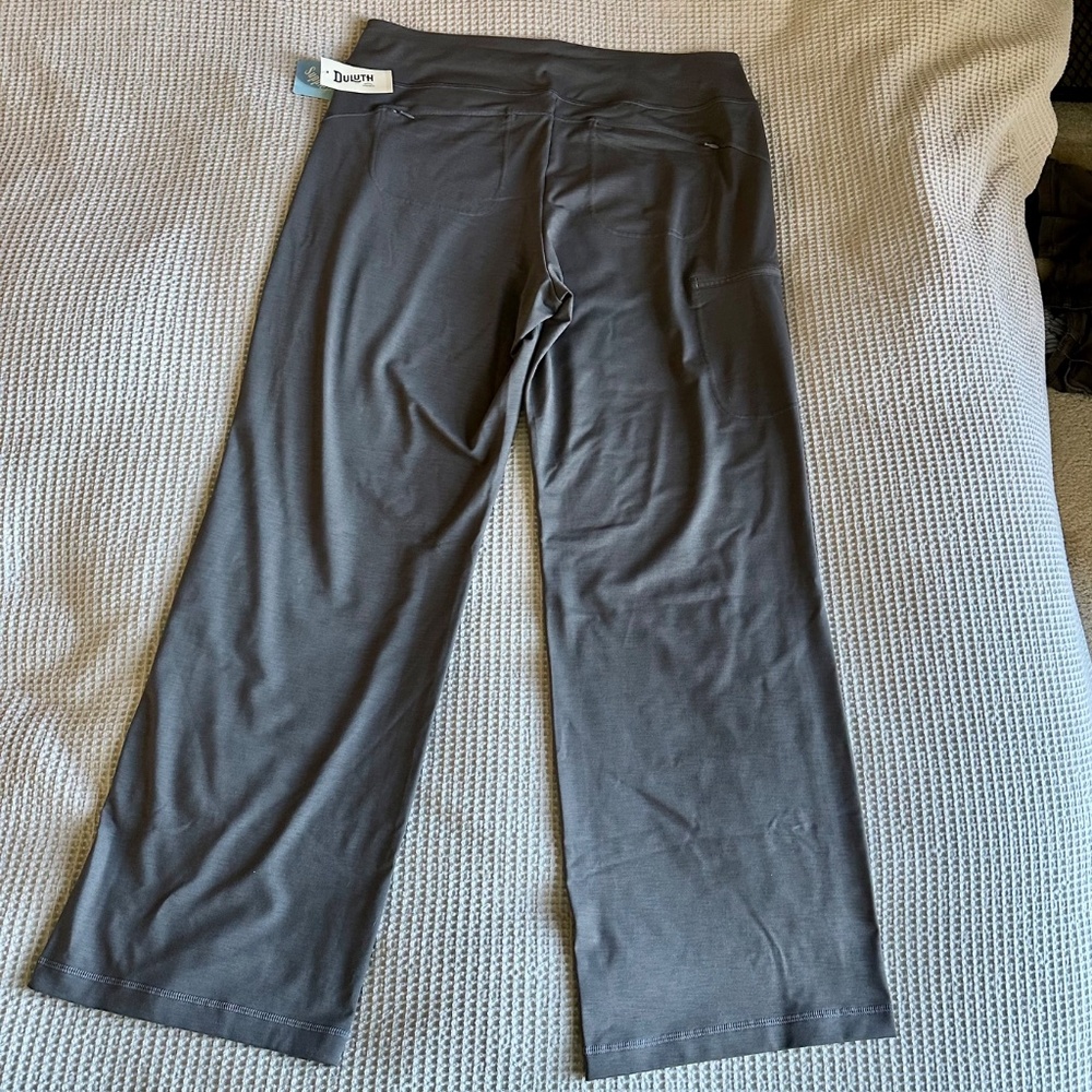 NWT - Duluth Trading NoGA Classic Relaxed Leg Pants - Size L/Inseam 31" - Picture 5 of 5